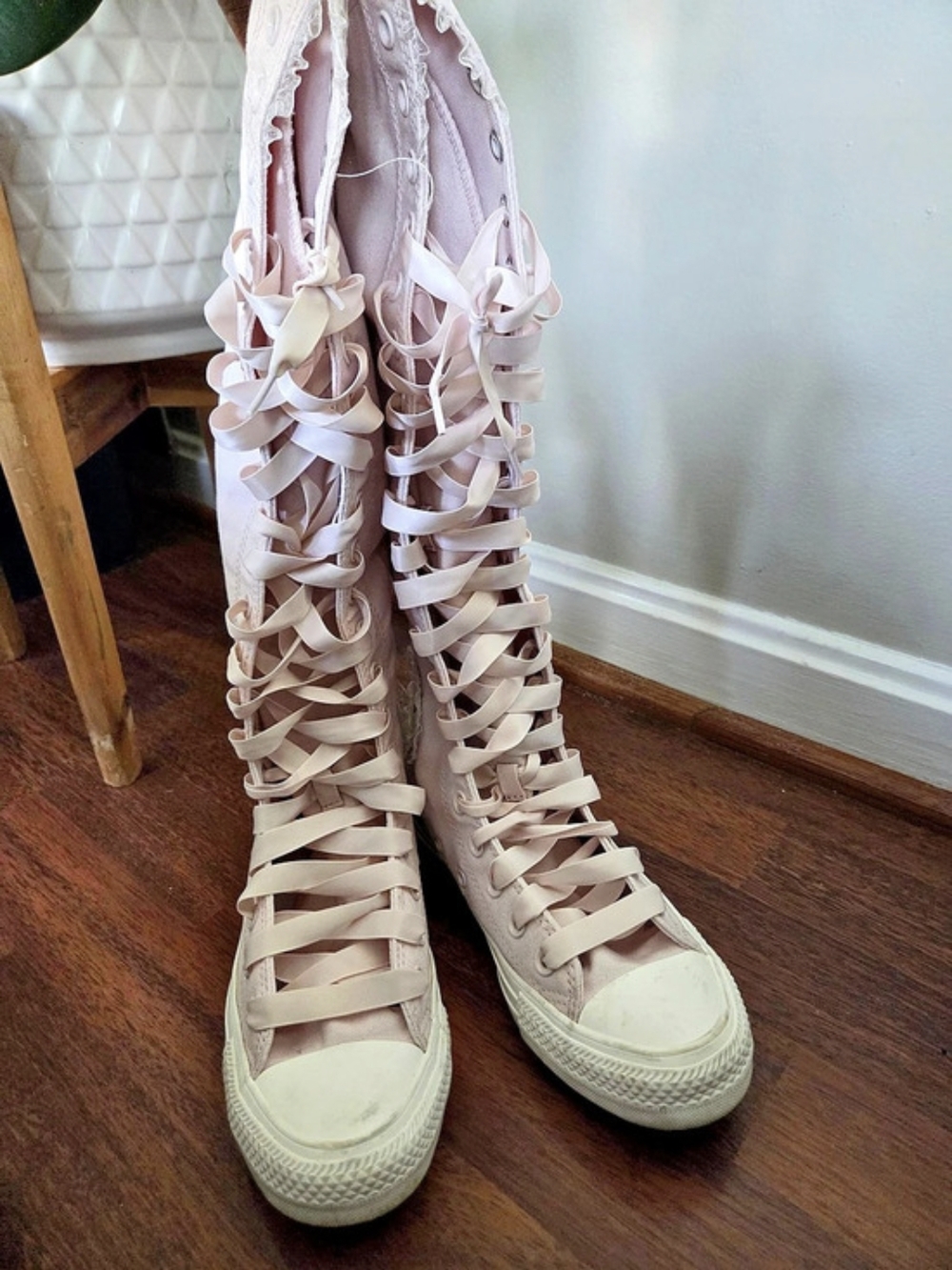 Converse Chuck Taylor All Star XX-Hi Knee High Sneakers in Pink - Women's 7